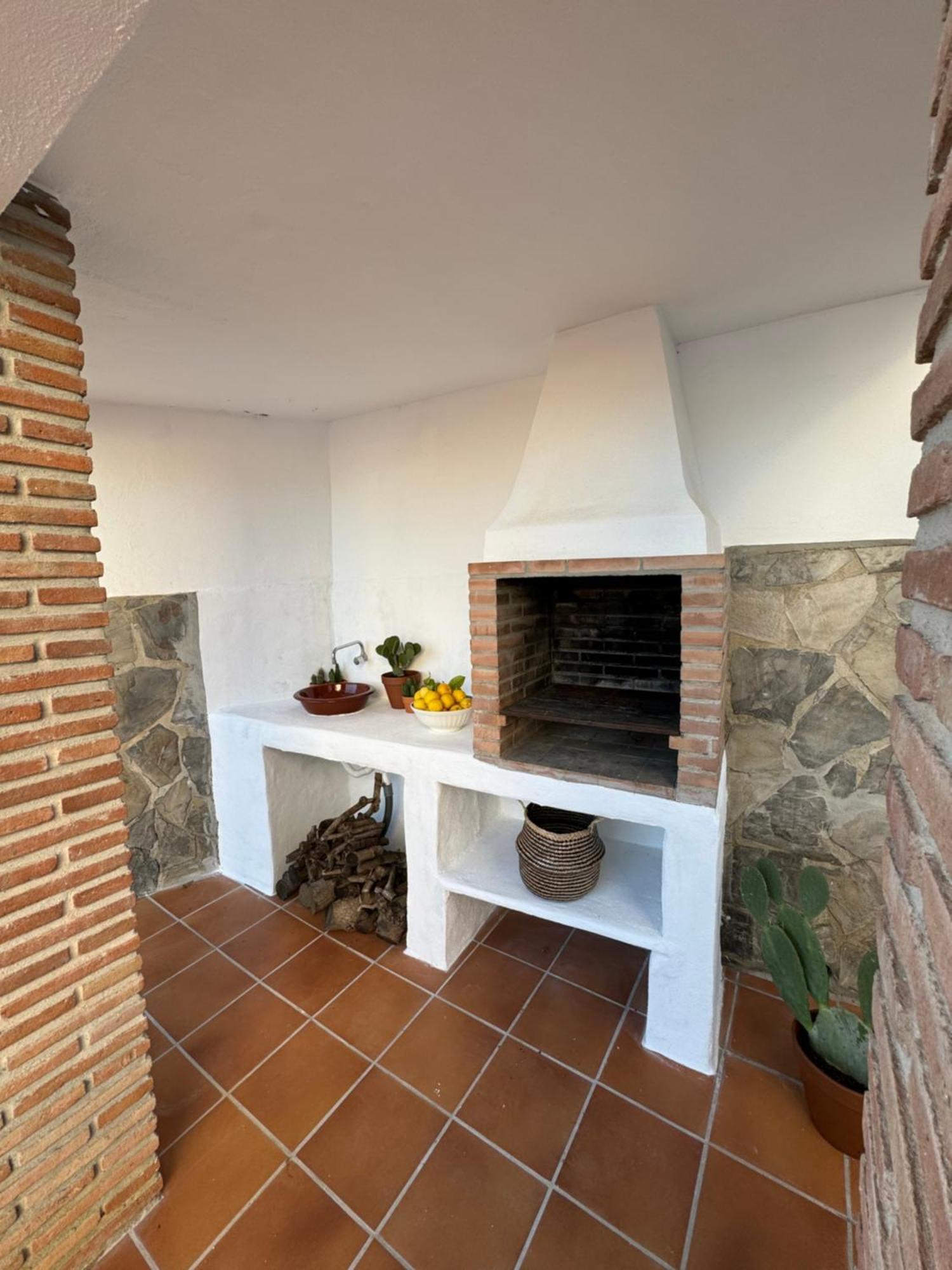 Villa En Frigiliana Con Piscina, Jacuzzi Y Espectaculares Vistas Exteriör bild