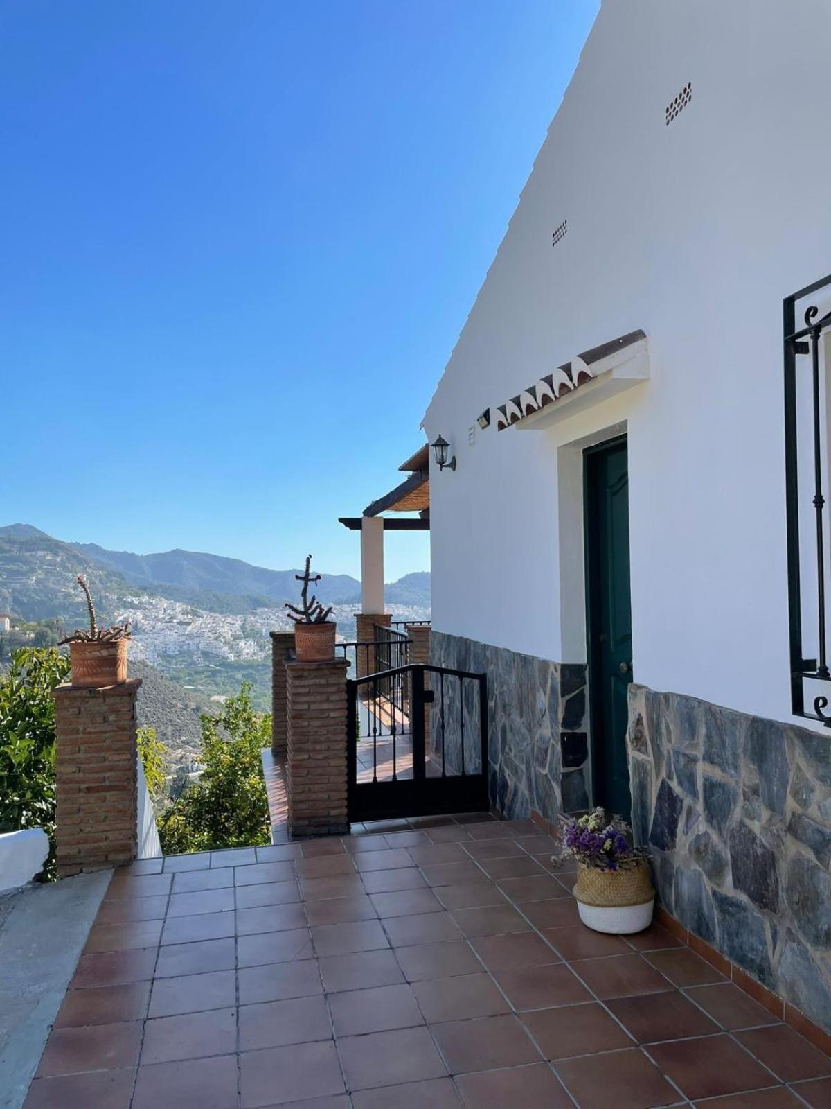 Villa En Frigiliana Con Piscina, Jacuzzi Y Espectaculares Vistas Exteriör bild