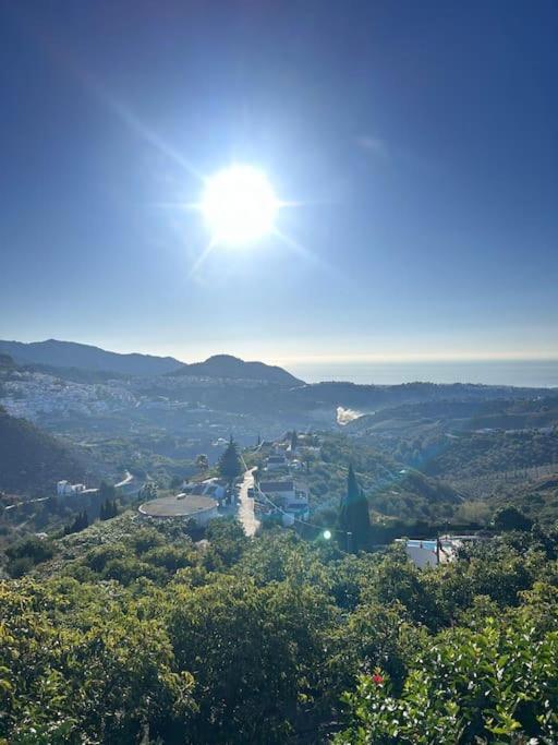 Villa En Frigiliana Con Piscina, Jacuzzi Y Espectaculares Vistas Exteriör bild